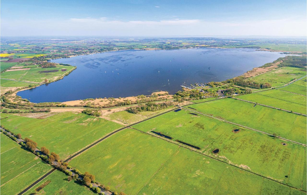 Beautiful Home In Lembruch-Duemmer See With Wifi Buitenkant foto